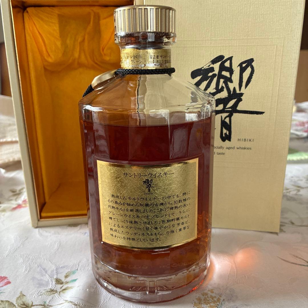新品未開封】サントリー 響 裏ゴールド - メルカリ