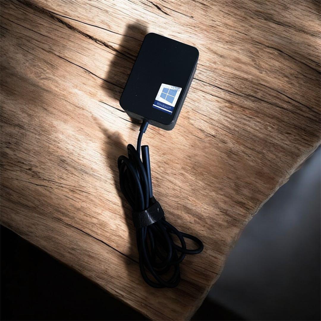 Surface Pro5 1796 Wi-Fiモデル Windows11化済