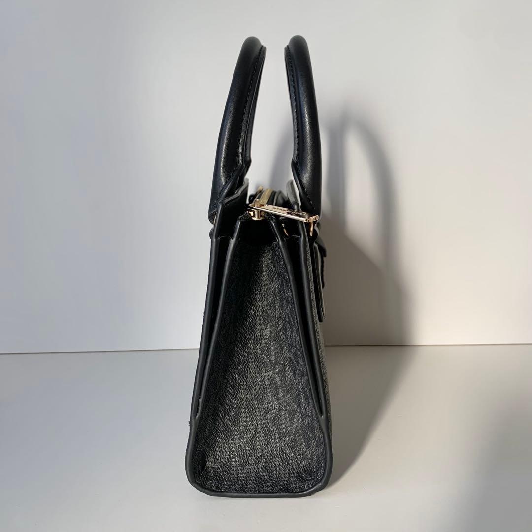 【マイケルコース】ハンドバッグ　ショルダーバッグ　2way シグネチャー　黒