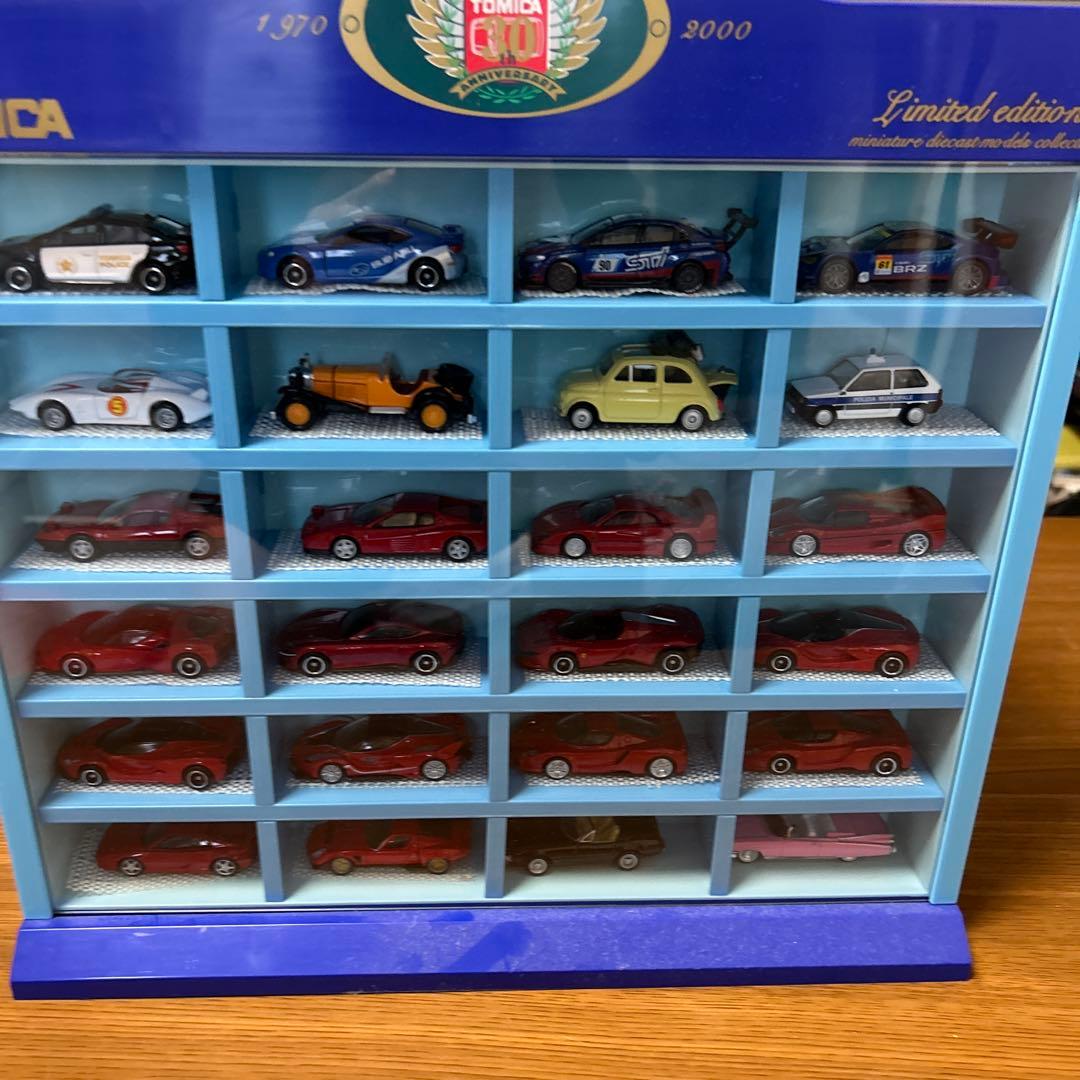 トミカプレミアムなどまとめ売り　コレクションケース付き