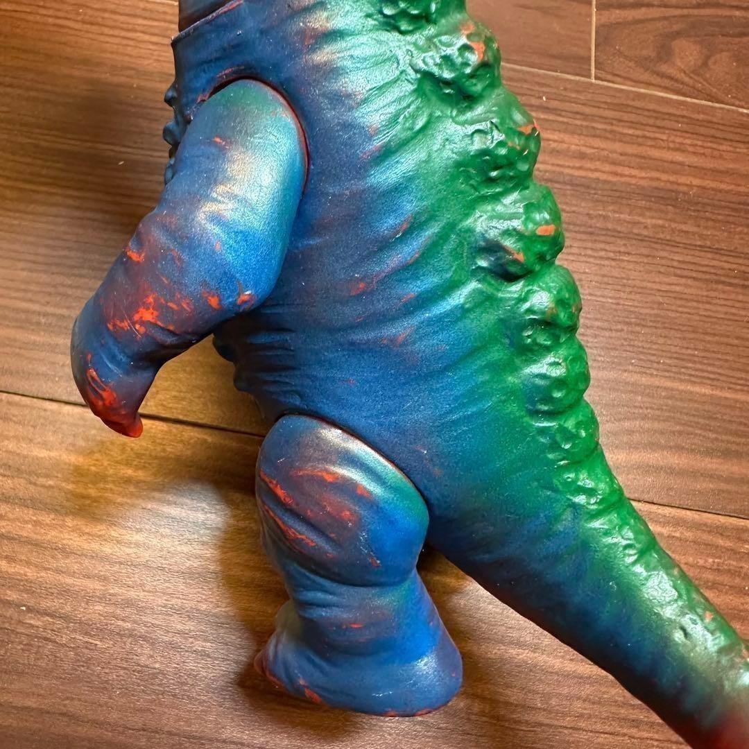 ゴモラ パチ 無版権 ソフビ 1460 - メルカリ