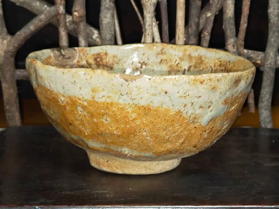 ♥とても古い　美濃焼　手捻り　茶碗　茶道具　骨董　古玩