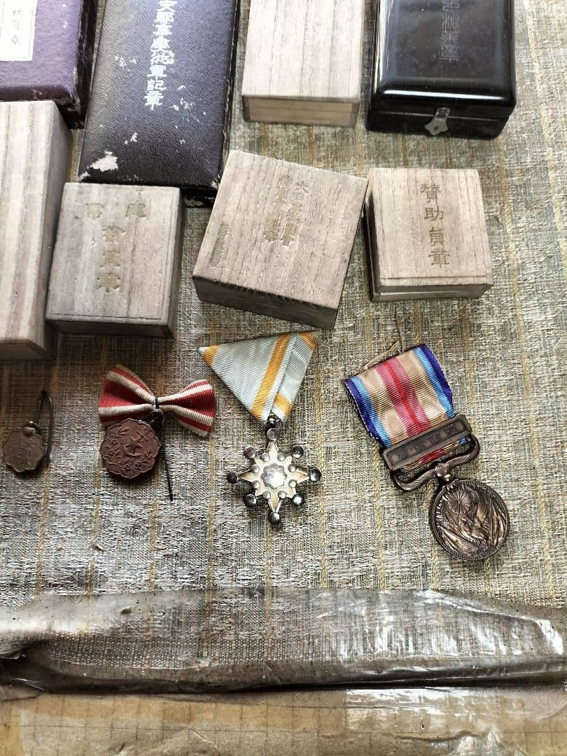 勲章色々まとめ売り
