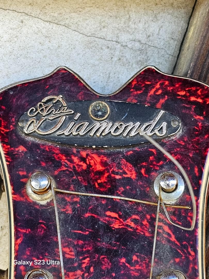 Aria Diamonds 1967年頃？日本製 エレキギター サンバースト
