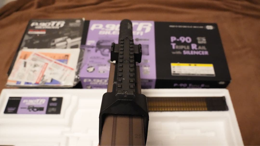 東京マルイ　P-90 TR