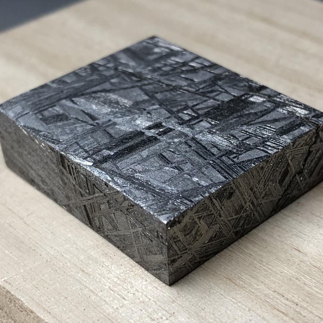 ギベオン隕石 Gibeon Meteoriteメテオライト 高品質 71g 神通力をもつ