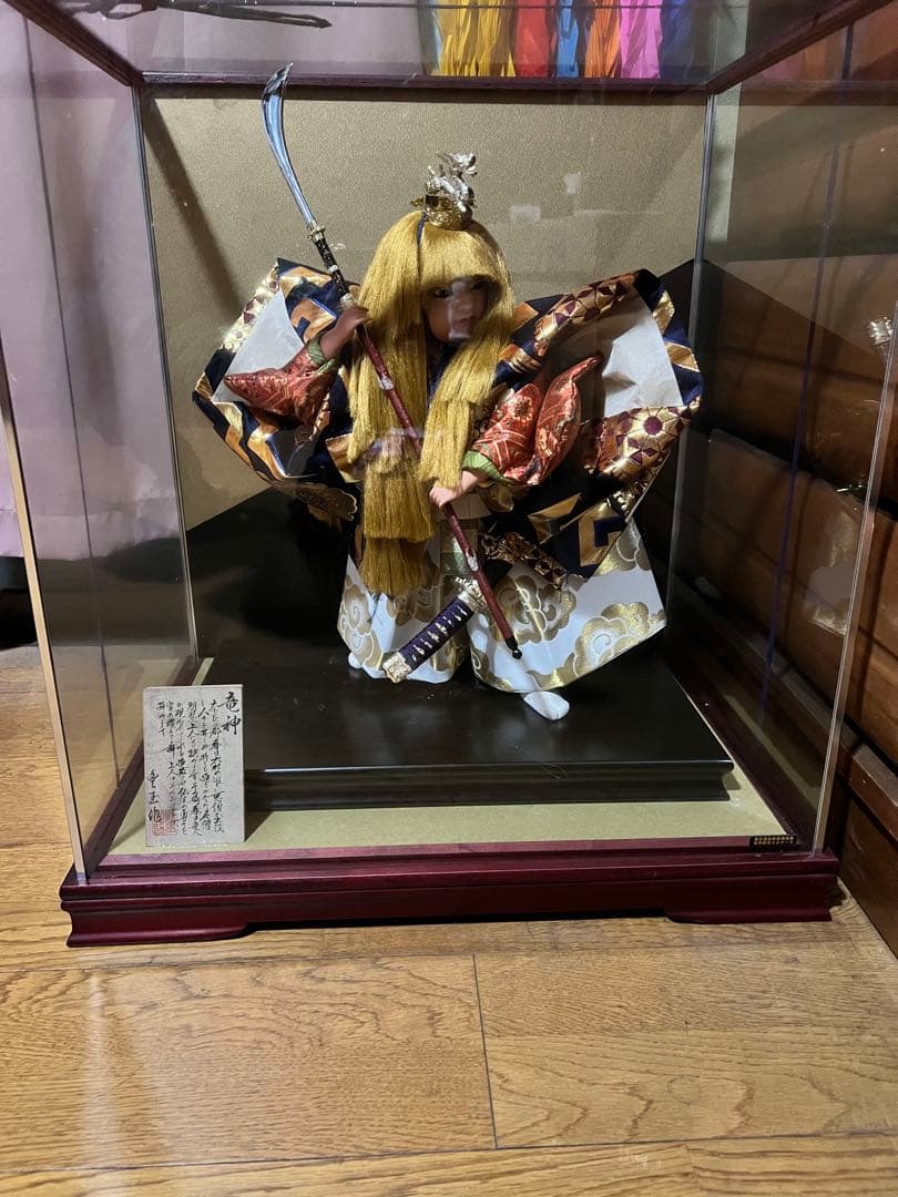 日本人形 武士の衣装 ガラスケース付き 日本人形 武士の衣装 ガラスケース付き