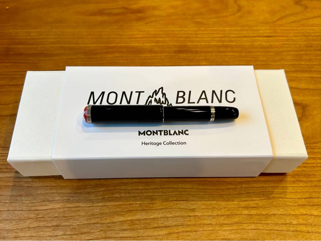モンブラン Heritage Collection ベイビー Fニブ