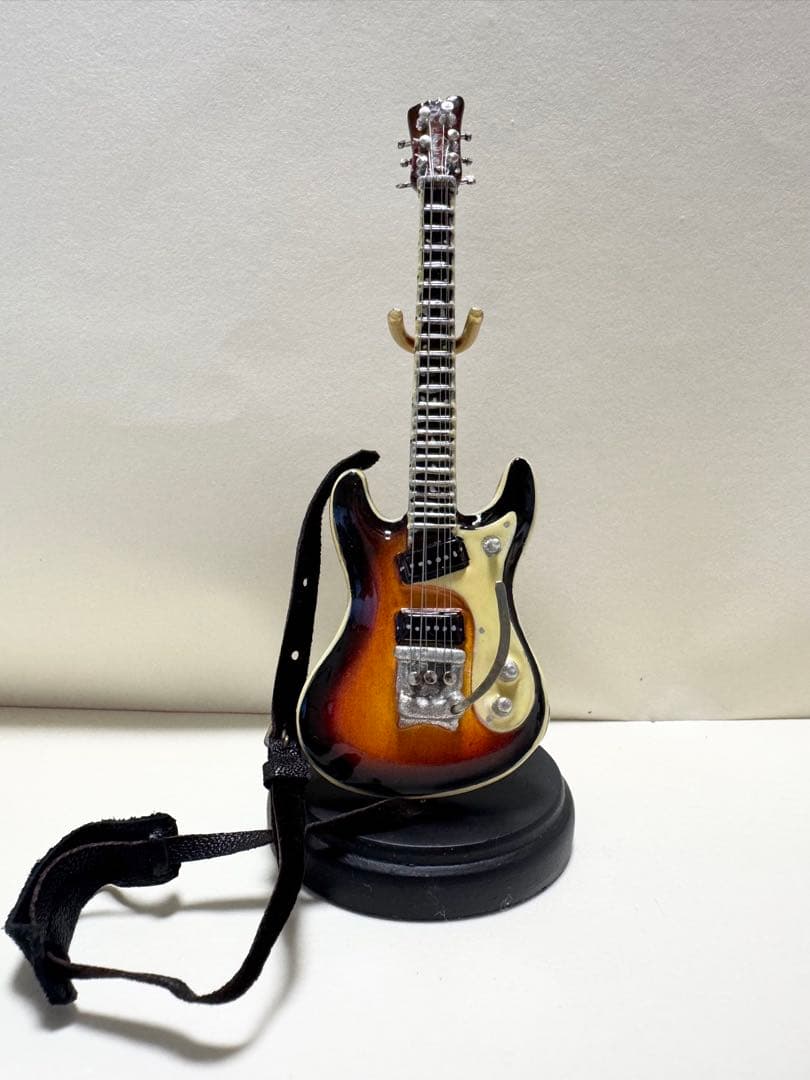 ミニチュア ギター モズライト S1/12 吉田和則さん Mosrite - メルカリ
