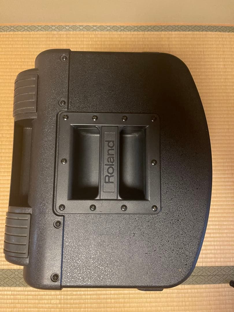 Roland BA-330 キャリングケース付き（ケース底ダメージあり）