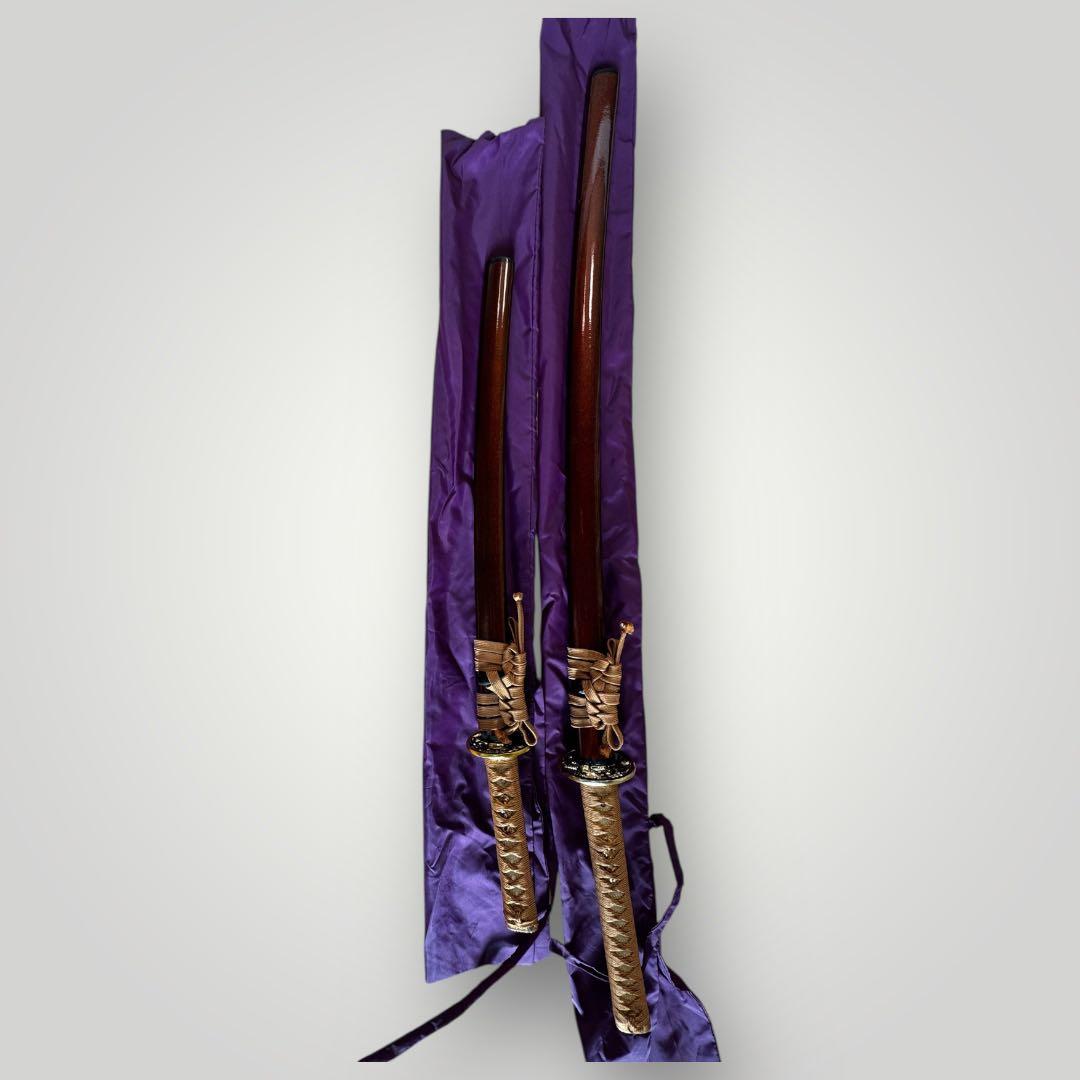 日本刀（模造刀）2本セット　刀置き付きJapanese sword,