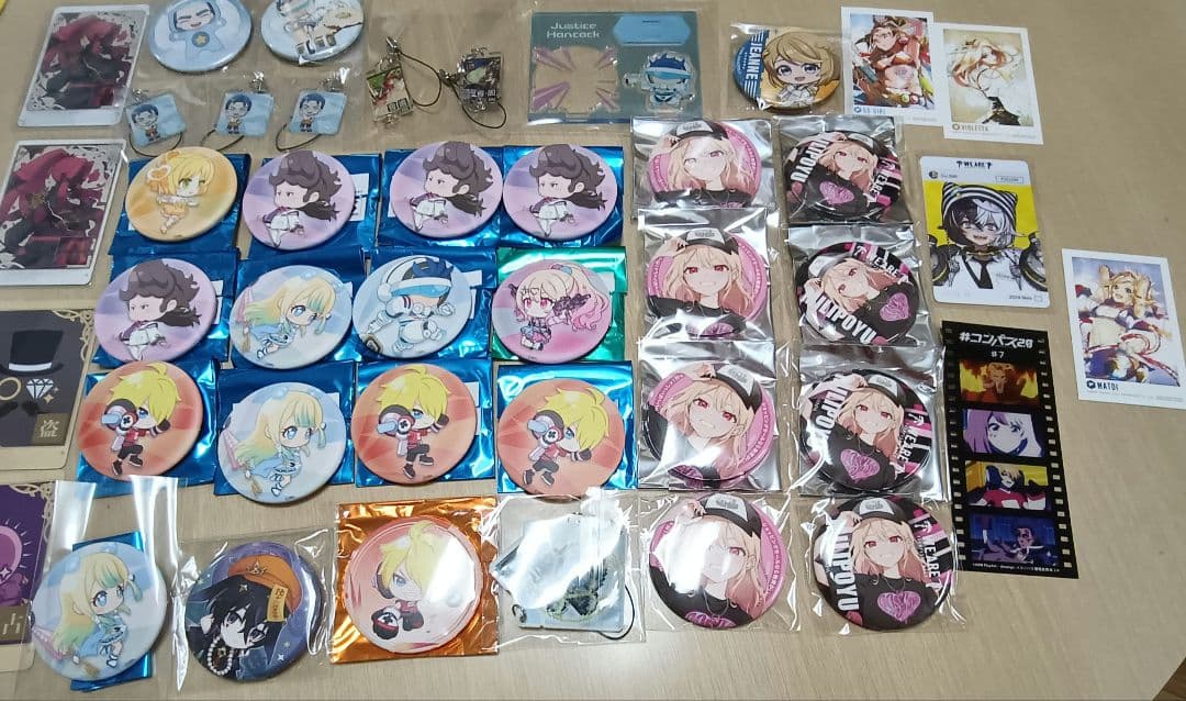 コンパス まとめ売り バラ売り可能 約100点 wego 缶バッジ グッズ