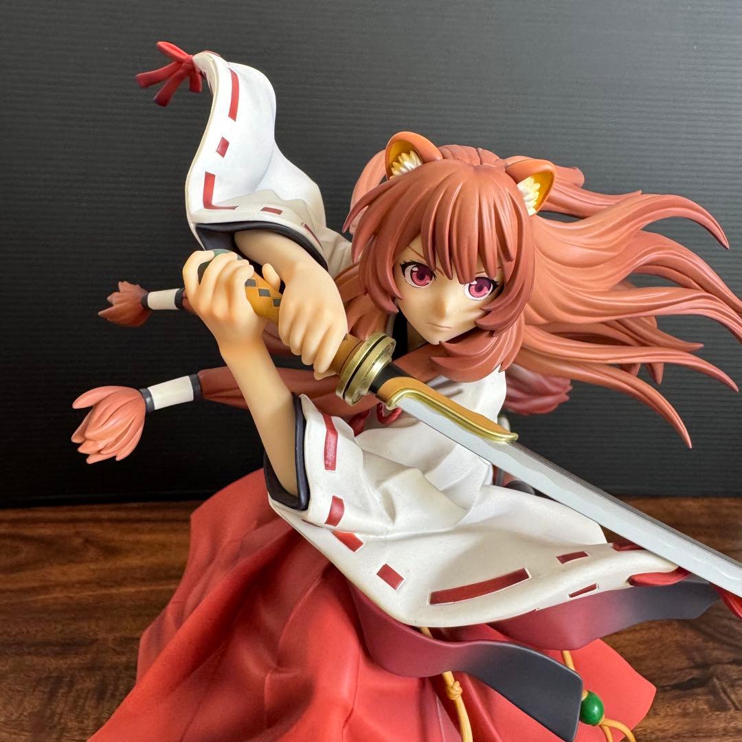 盾の勇者の成り上がりseason2 ラフタリア　刀の勇者