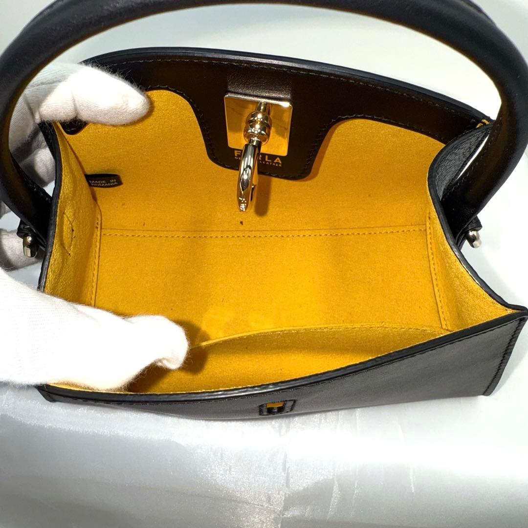 ✨美品✨フルラ ジェネシス S 2WAY ターンロック バッグ ブラック