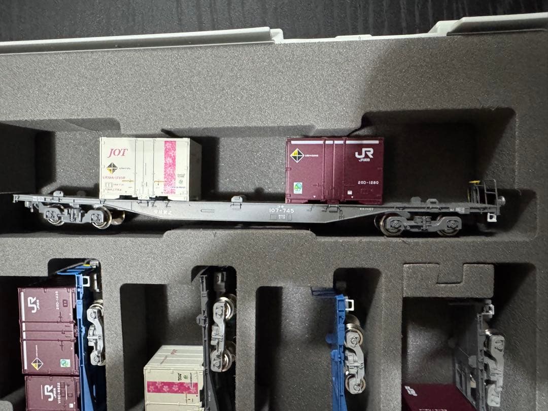 Nゲージ貨物列車セット　EF210+コキ9両