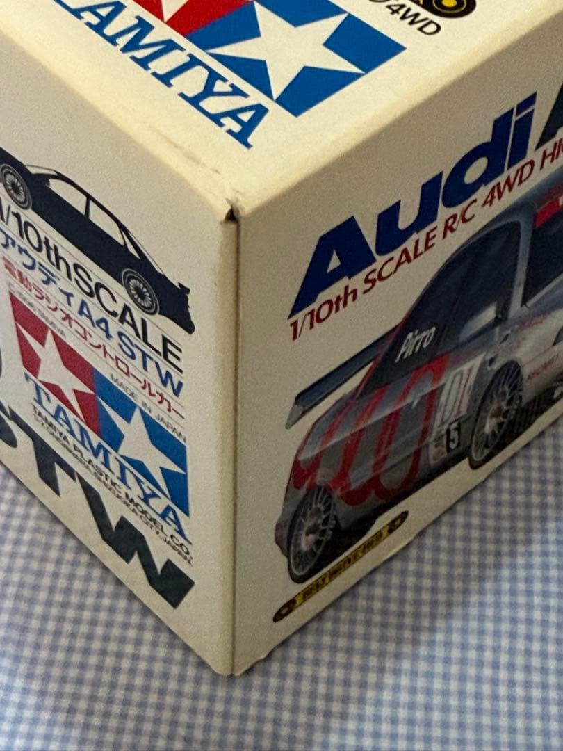 タミヤ☆Audi／アウディA4 STW TAO3Fベルトドライブ4WD 1/10