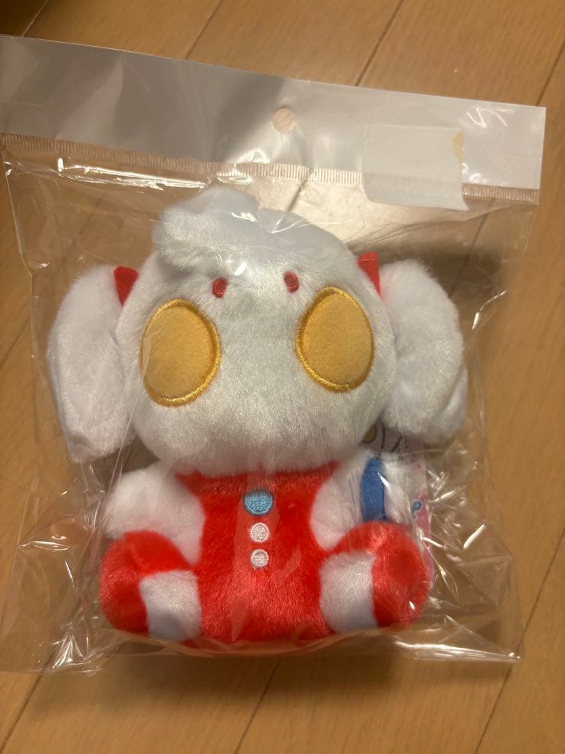 新品 ウルトラマン ふわふわお座りぬいぐるみ ウルトラの母