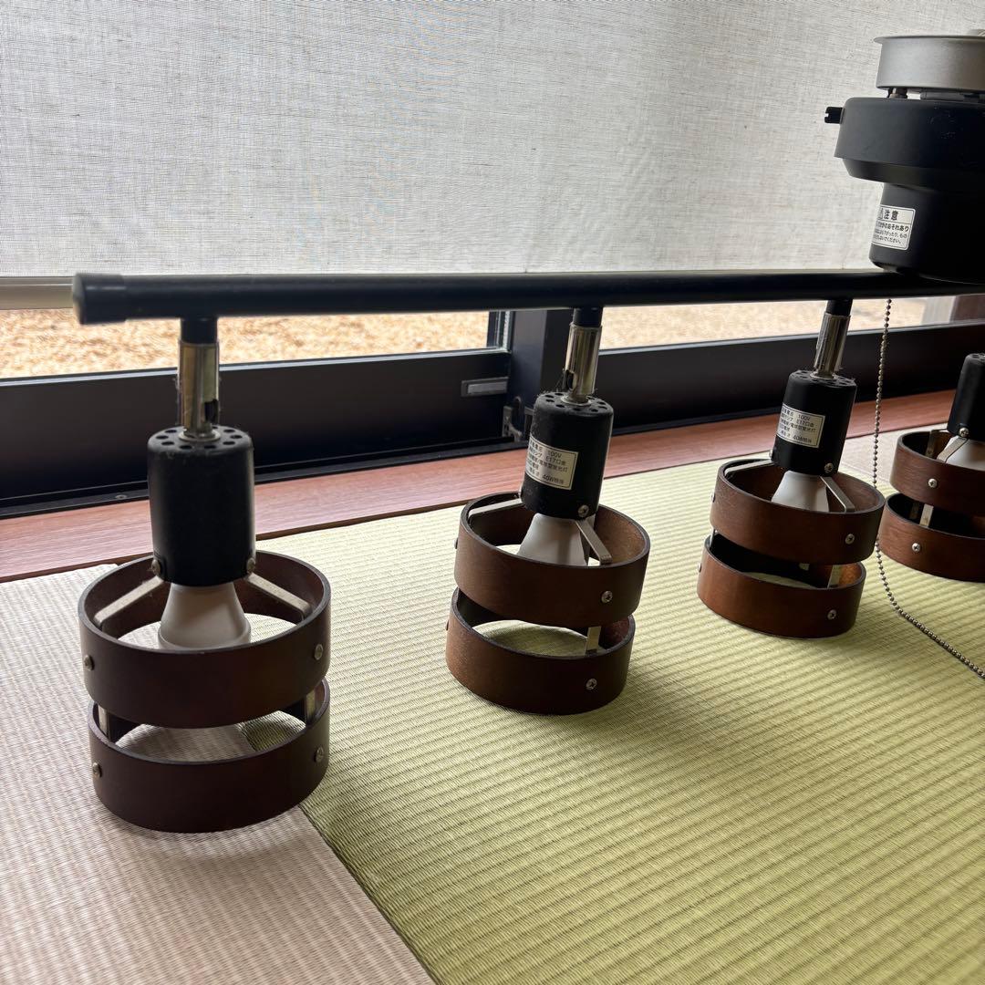 ニトリ シーリングライト　Nウッドリング6灯（P-6DBR）