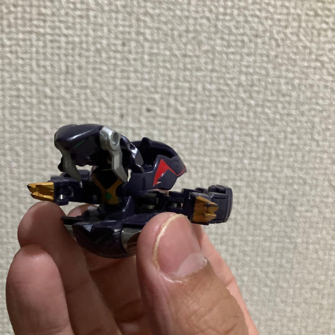 【中古品】爆テク　爆丸　5体フィギュアとカードセット