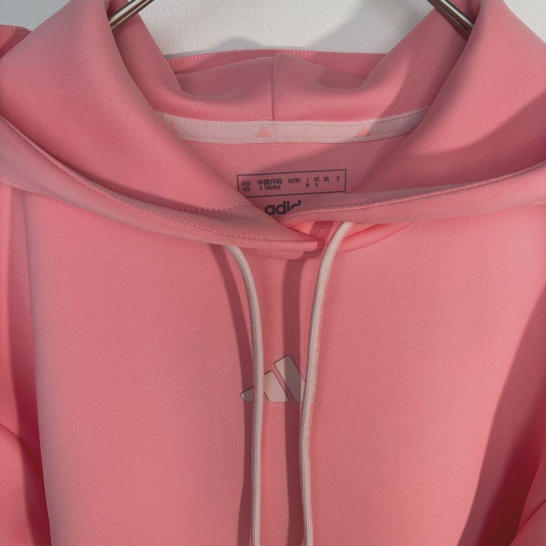 未使用アディダス ゴルフ　ダンボールニットセットアップ　フーディー　スカート