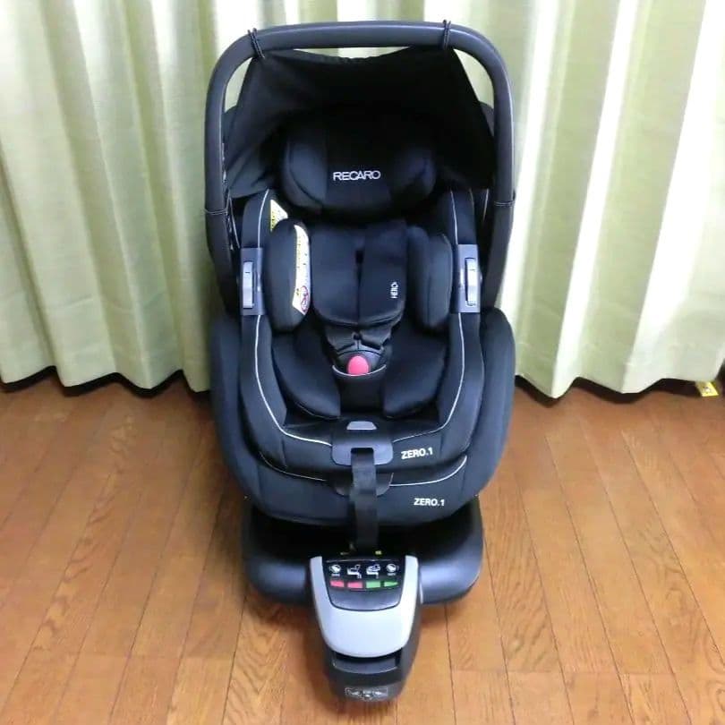 美品 RECARO レカロ ZERO1チャイルドシート R129 取り外し可能