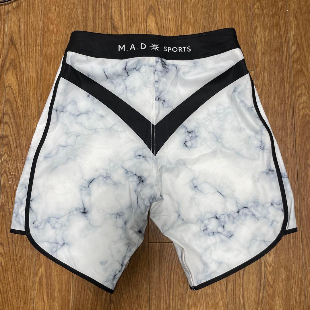 M.A.D SPORTS サーフパンツ フィジーク（サイズ30)