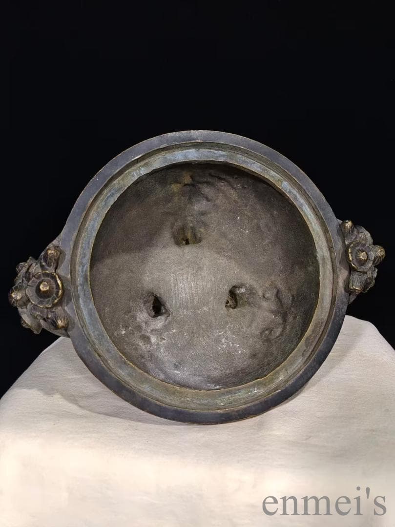 中国古美術 老銅胎 熏香炉《花開富貴》純銅製 高浮彫 手彫 古美味 時代物 置物