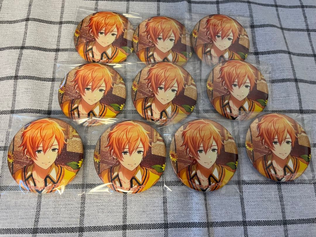 東雲彰人 グリッター缶バッジ 22C S115982241 高価