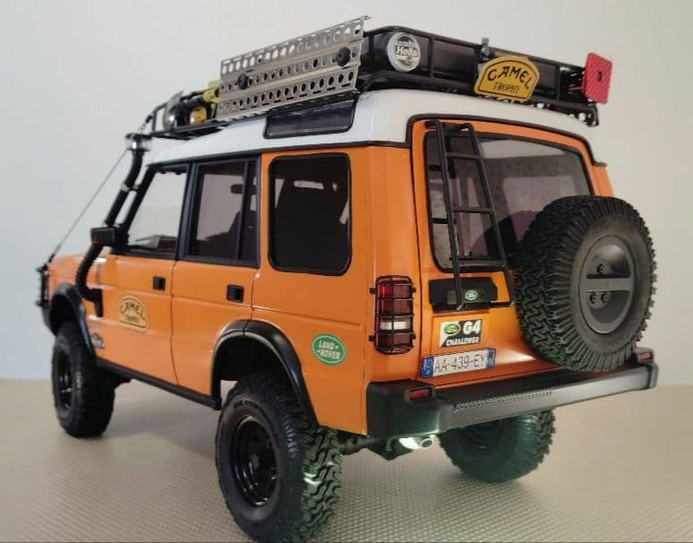 1/10 Land Rover Discovery1 Axial RC4WD - メルカリ
