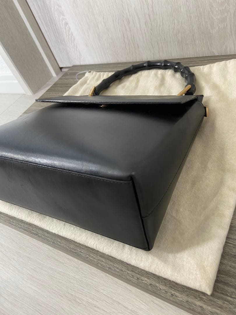 GUCCI ハンドバッグ　バンブー　レザー　ブラック　手持ち　フォーマル　保存袋