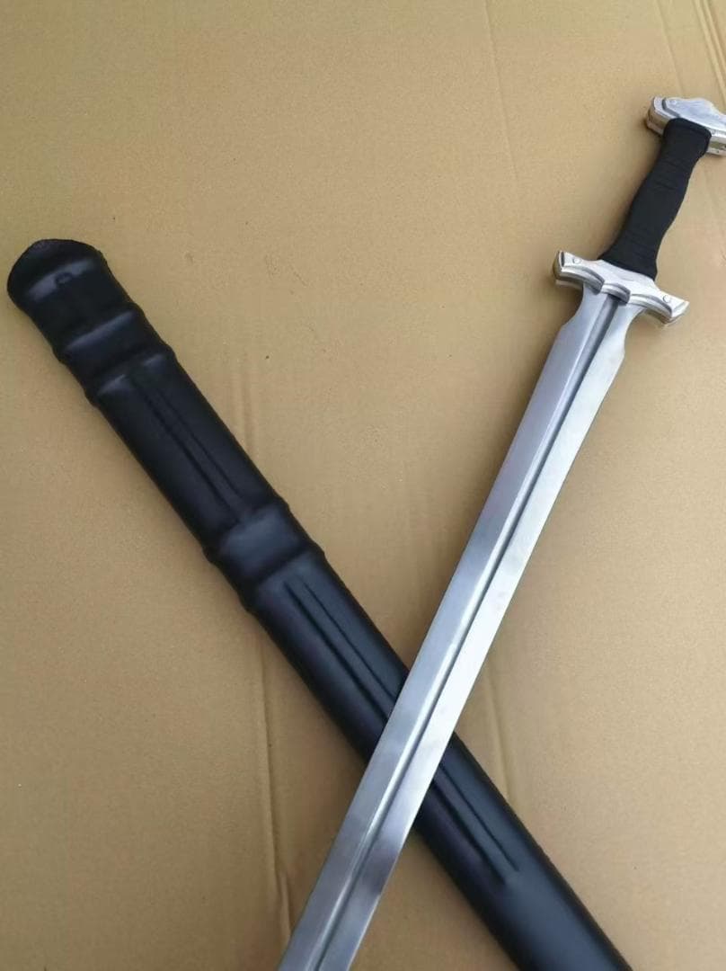 バイキングの剣 日本刀 模造刀 居合刀 斬馬刀 龍泉剣 清剣 唐刀 漢剣