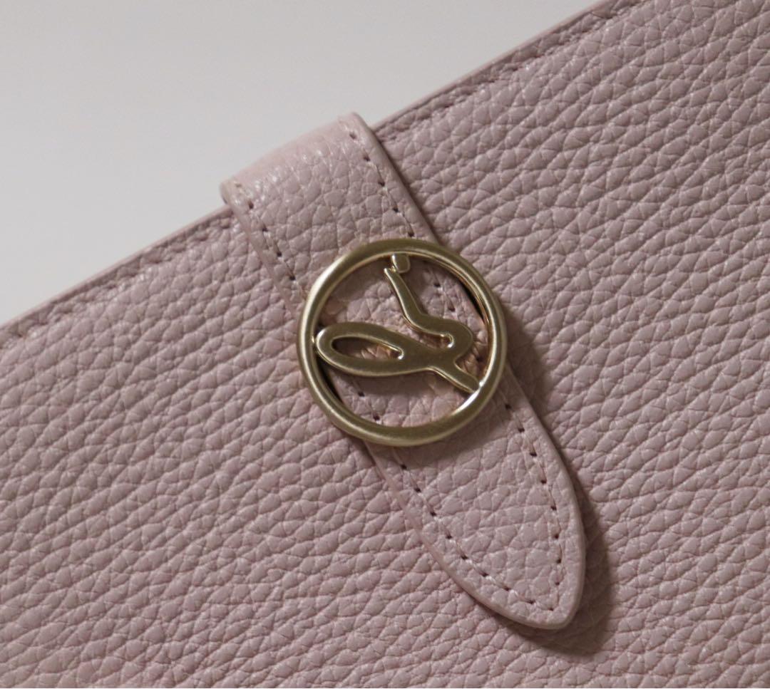 《アニエスベー》箱付新品 現行モデル ベルトデザイン 型押しレザー 2つ折り財布