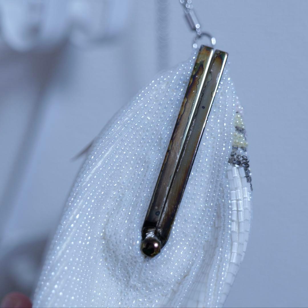 【未使用】ホワイト/パーティーバッグ/ビーズ装飾/フラワーモチーフ/結婚式