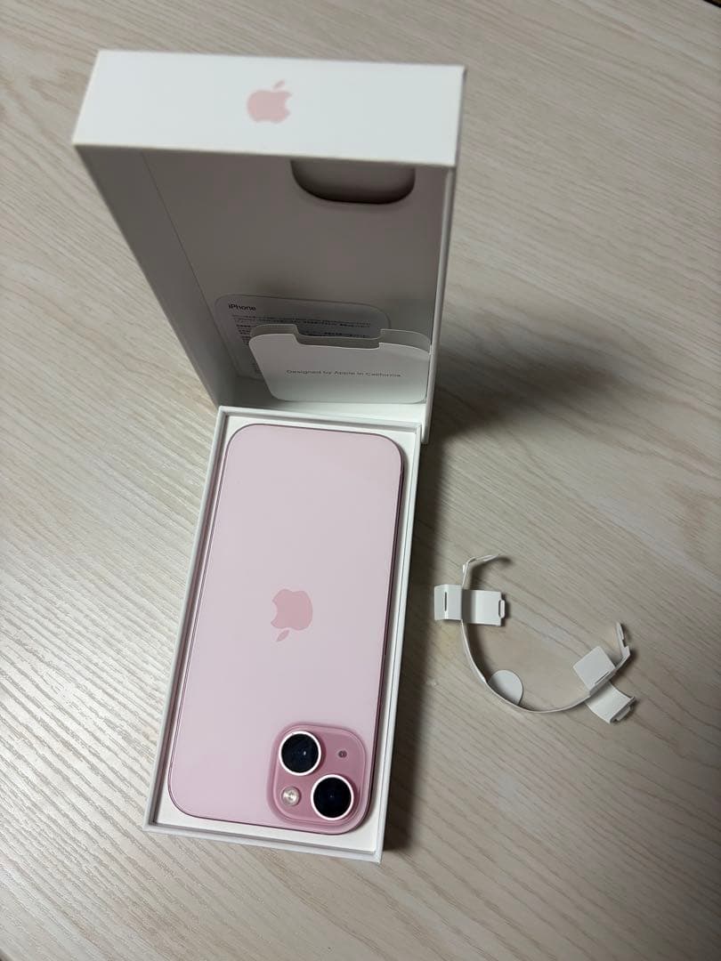 Apple iPhone 15 ピンク 本体と箱