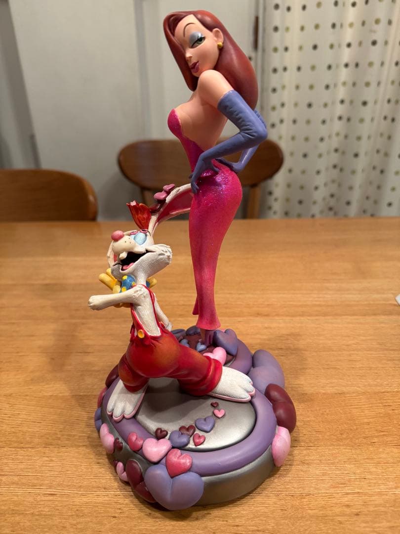 ロジャー・ラビット ジェシカ・ラビット フィギュア 小物入れ - メルカリ