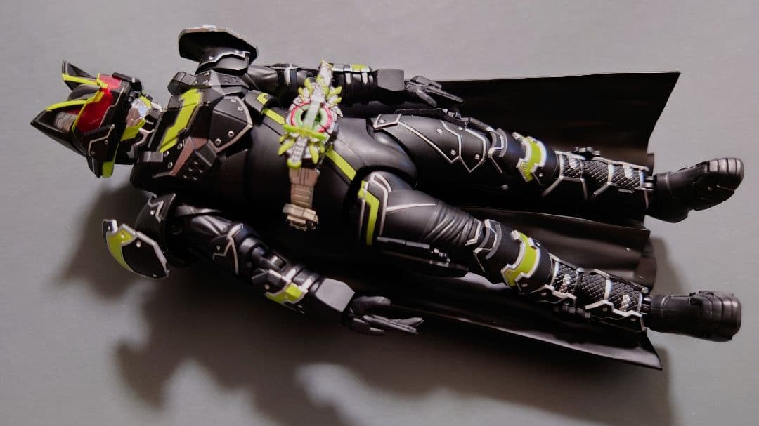 S.H.Figuarts 仮面ライダータイクーン ブジンソード (開封品) 1体