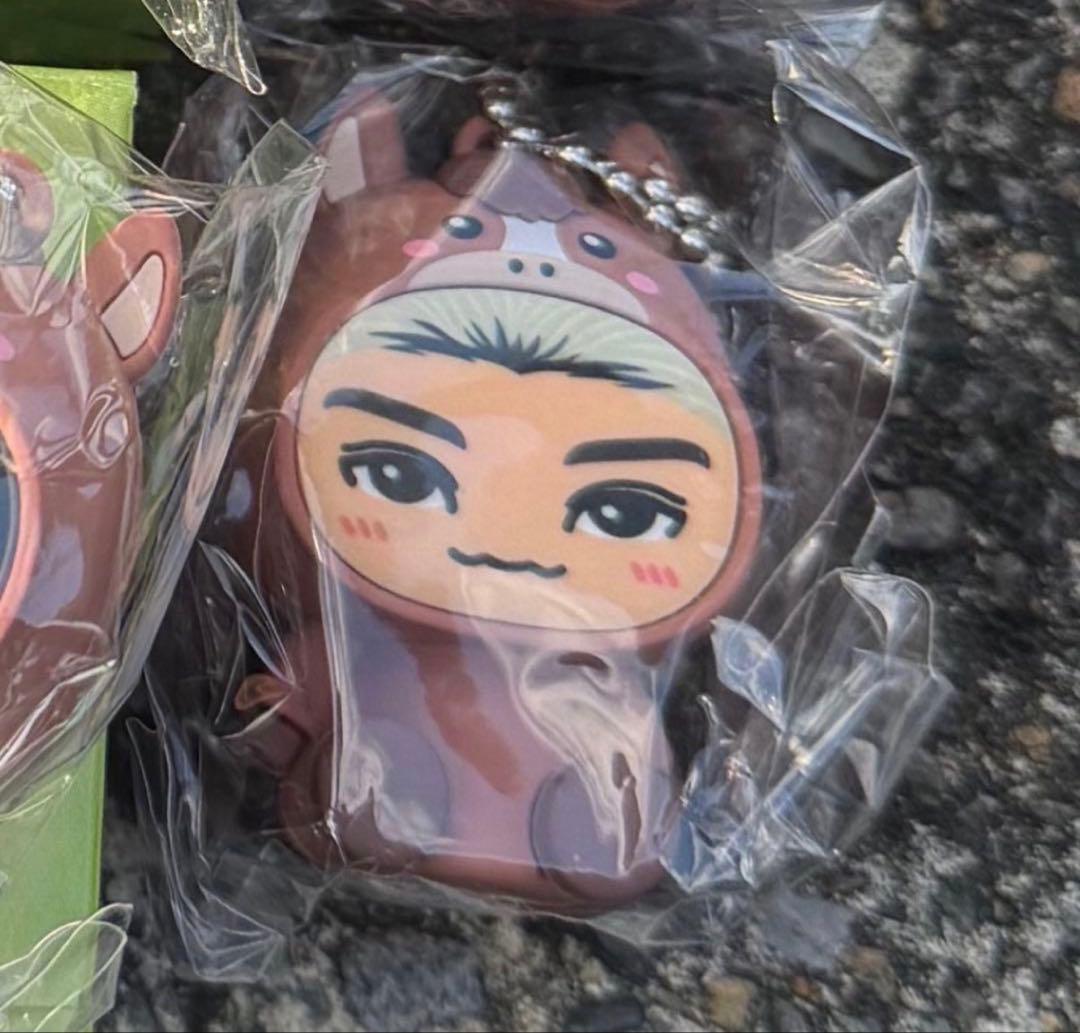 渡邉廉 着ぐるみキーホルダー 馬 - メルカリ