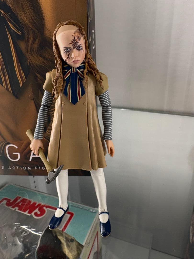 ネカ　ミーガン　アルティメットアクションフィギュア　豆魚雷