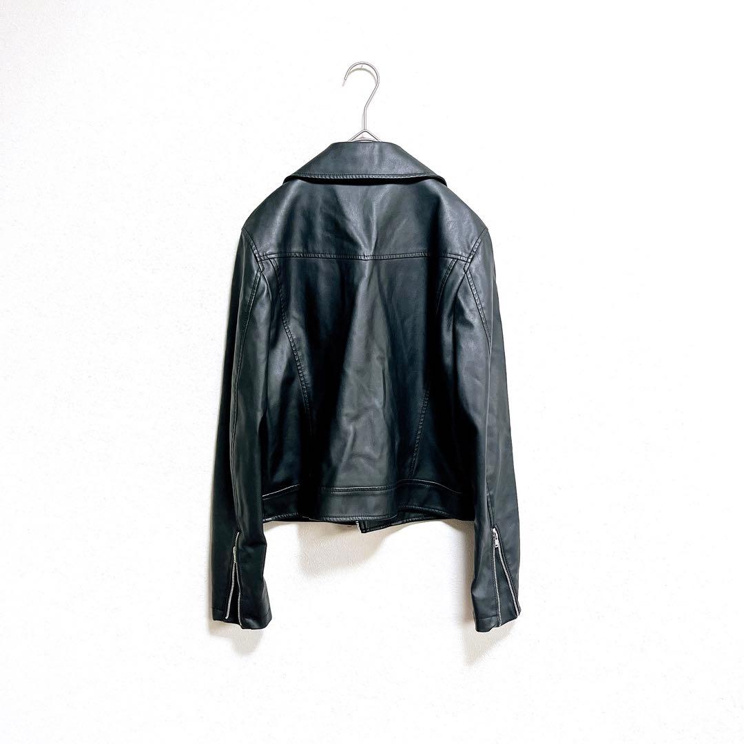 UNIQLO ユニクロ ライダースジャケット 革ジャン 黒 ブラック アウター