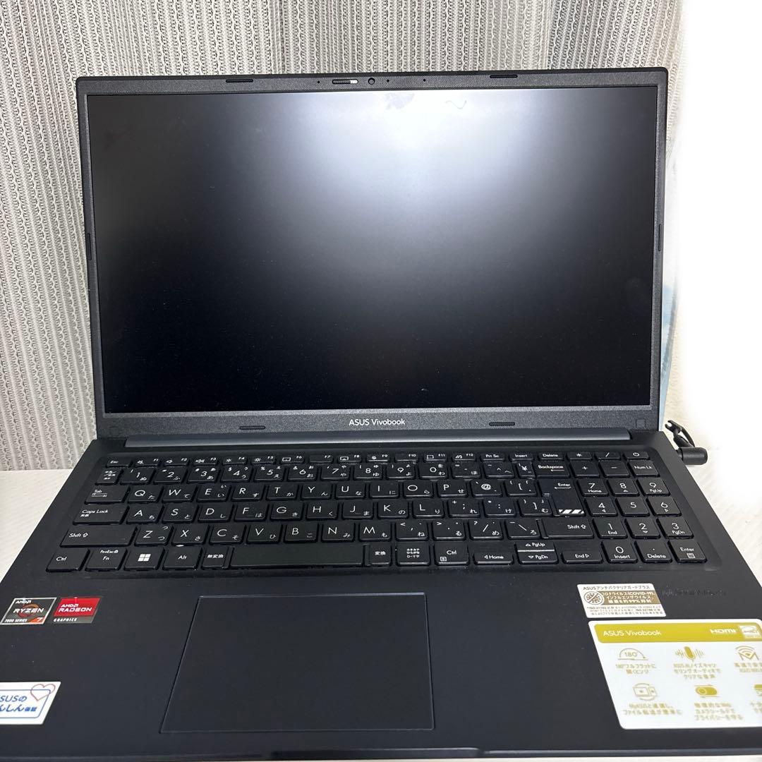 ASUS VivoBook 15.6型1TB Ryzen7 Office2024
