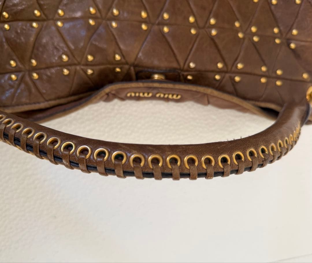 miumiu スタッズ2wayバッグ