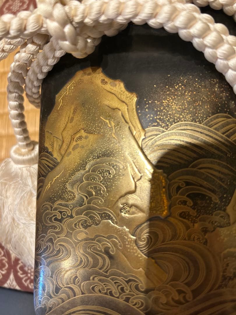 金蒔絵 美術品 金色の岩千鳥と波模様 - メルカリ