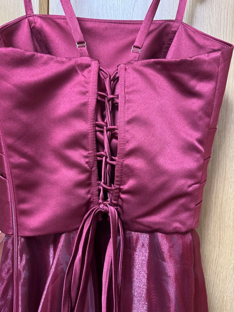 ドレスルームアミのドレス　ワインレッドドレス