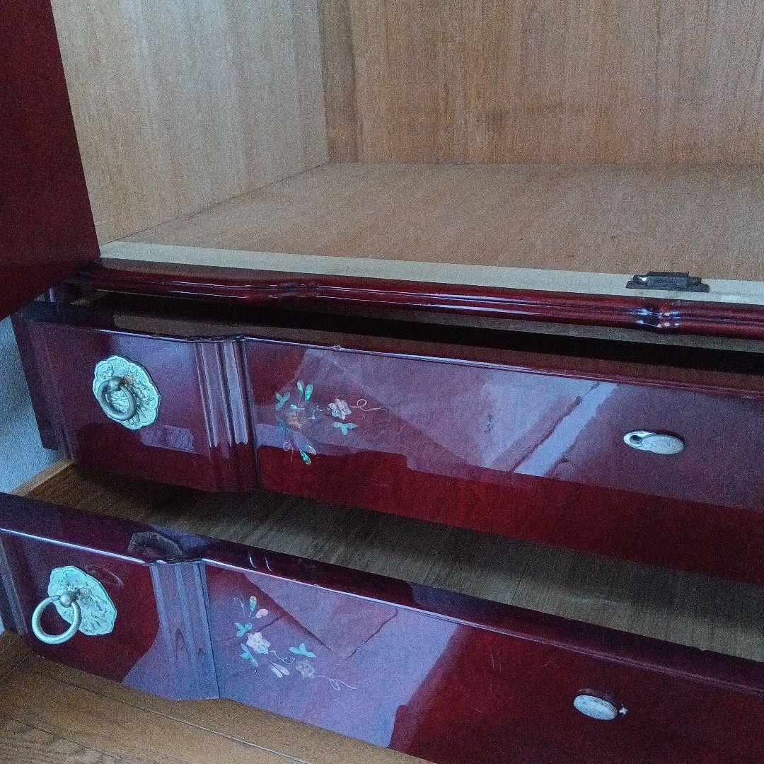 骨董洋服タンス マホガニ貝細工