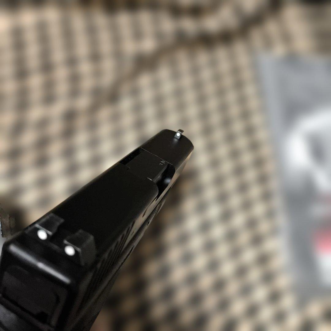 東京マルイ製　グロック26　ガスブローバック　予備マガジン一個セット