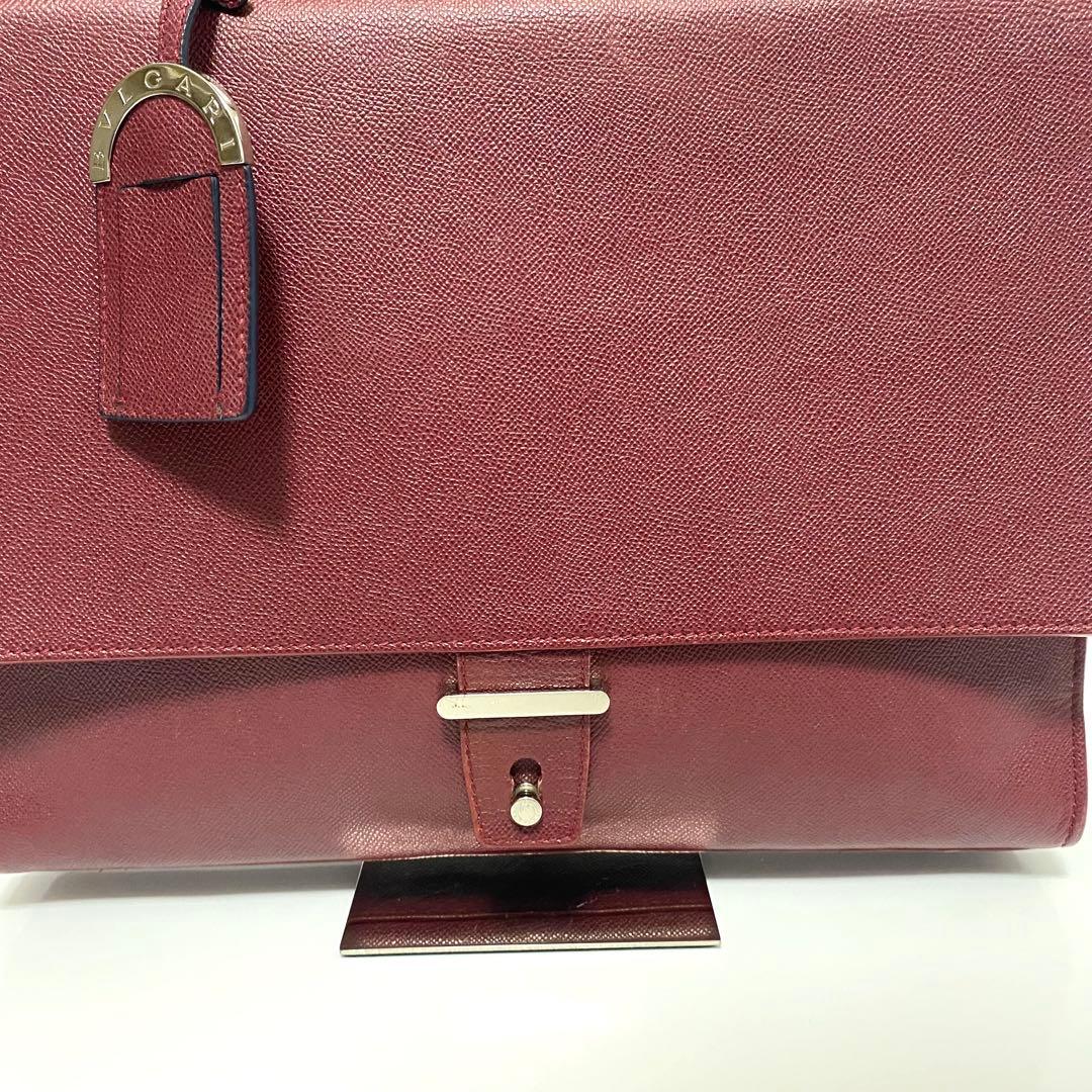 BVLGARI レザー ワインレッド チャーム ビジネスバッグ ブリーフケース
