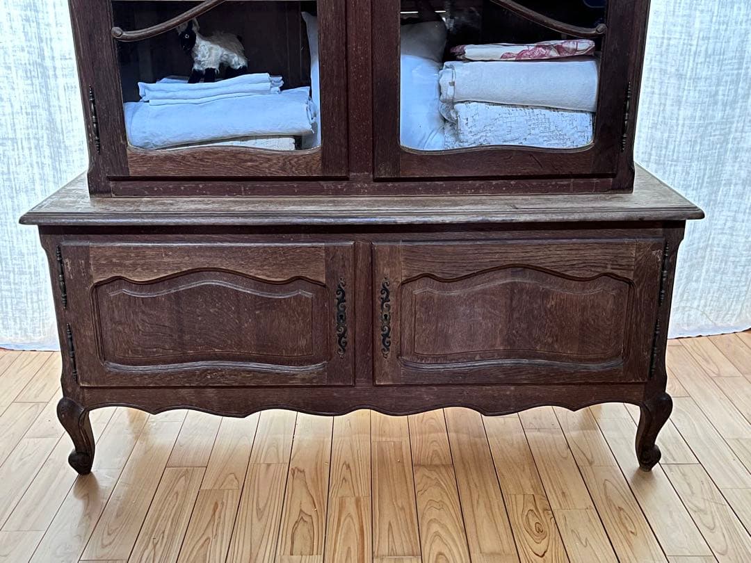 美品】フランスアンティーク ルイ15世 オーク材の装飾家具 送料込[3295