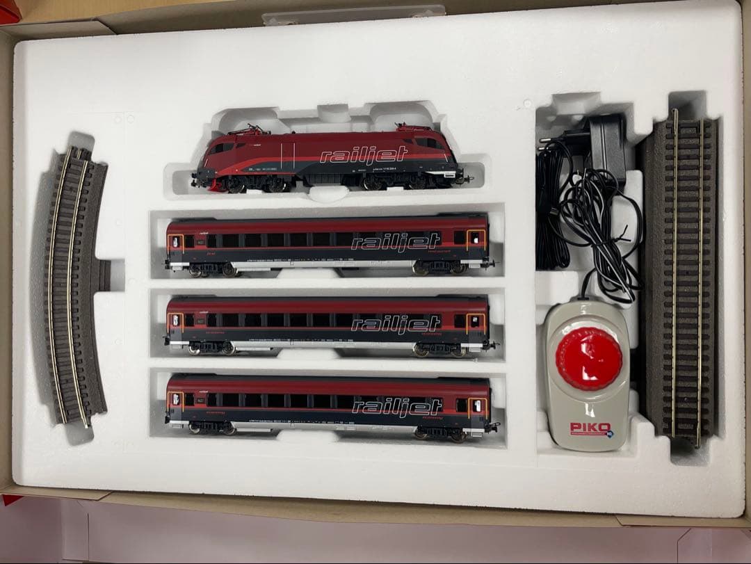 PIKO製 railjet スターターセット + 増結２両 HOゲージ
