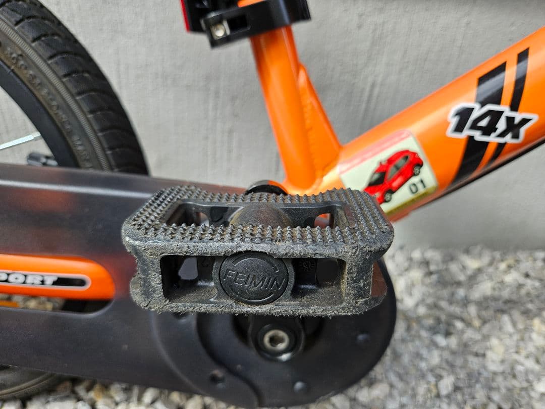 ストライダー 14x STRIDER サンシャインオレンジ(自転車カバー付)