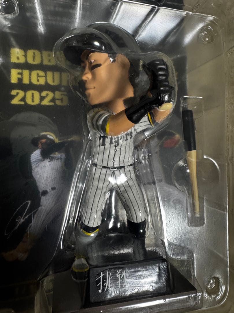 阪神タイガース 佐藤輝明 ボブルヘッド フィギュア 2025年版